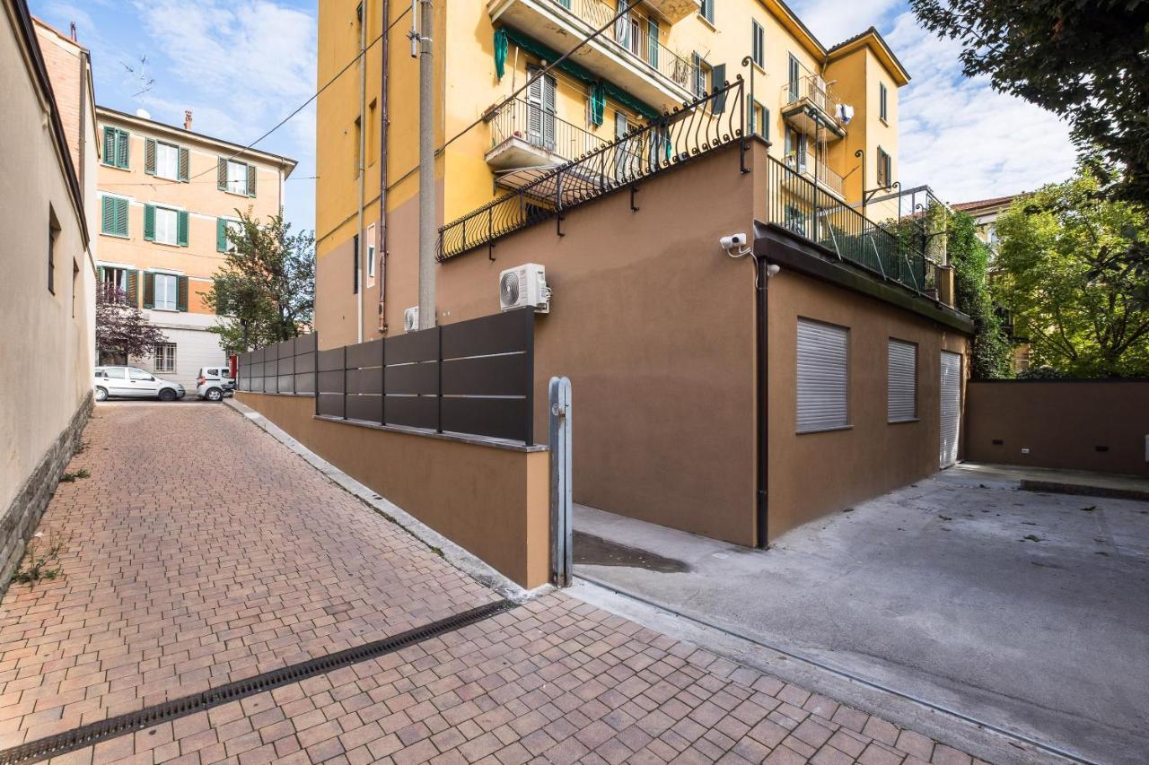 Residence Sant'Orsola - Pizzardi Suites Apartments Bolonia Exterior foto